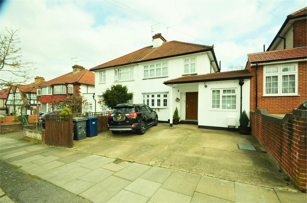 Ellesmere Avenue, Mill Hill